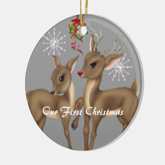 キスをするなトナカイ; 結婚した私達の初めてのクリスマス セラミックオーナメント (左)