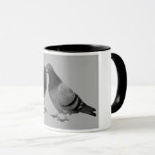 キスをするなハトギフトのマグ マグカップ (正面右)