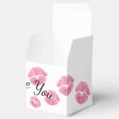 キスギフトボックスパーソナライズされたキスギフトボックス フェイバーボックス (オープン)