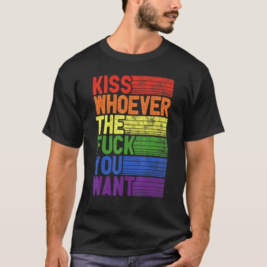 キスゲイレズビアンサポートBe Yourselfプライド月 Tシャツ (正面)