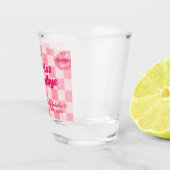 キスザボー恋しく思ドバイバチェロレッテ週末パーティー ショットグラス (右)