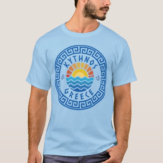 キスノス島、ギリシャ - 淡い青色のメンズ Tシャツ (正面)