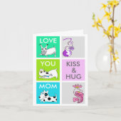 キス及び抱擁犬の幸せな母の日カード カード (黄色い花)