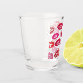 キス可能な唇キスをする（唇、赤、ピンク） ショットグラス (左)