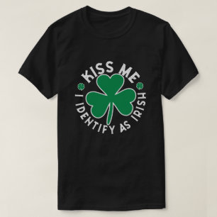 キス私がアイリッシュTシャツと識別 Tシャツ