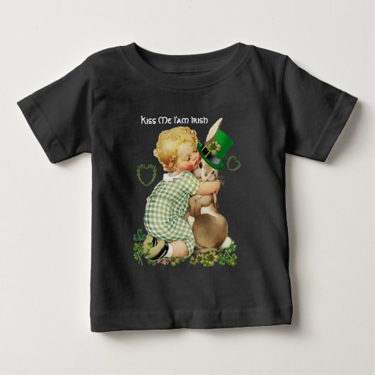 キス私はアイルランド語/ベビー、ラビットとLEPRECHAUN HAT ベビーTシャツ (正面)
