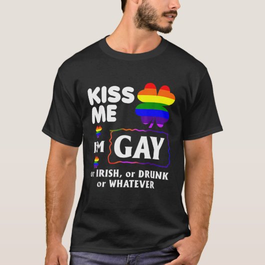 キス私はゲイかアイリッシュか飲何か偽物だ Tシャツ (正面)