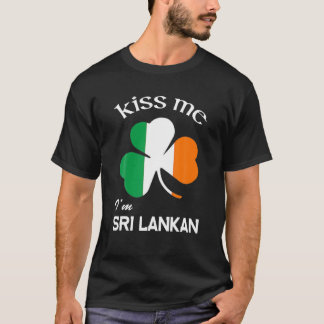 キス私はスリランカのシャムロックSri Lanka St. Patr Tシャツ