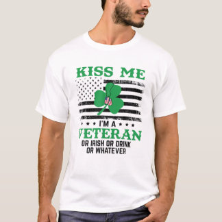 キス私は退役軍人アイリッシュセントパトリックの日 Tシャツ