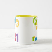 キス私は21誕生日Tシャツとギフト ツートーンマグカップ (中央)