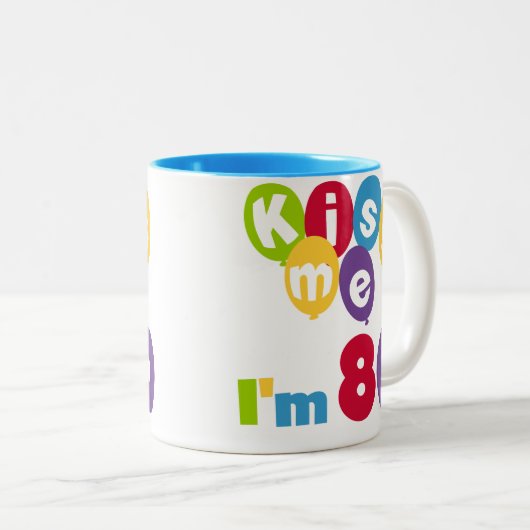 キス私は80誕生日Tシャツとギフト ツートーンマグカップ (正面右)