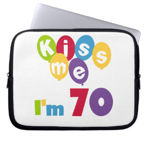 キス私70誕生日Tシャツとギフト ラップトップスリーブ