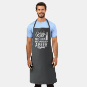 キス調理師と彼にビールを持って来る エプロン (着用した状態)