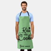 キス調理師 おもしろい エプロン (着用した状態)