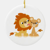 キス:かわいい漫画のライオンのカップルオーナメント セラミックオーナメント (裏面)