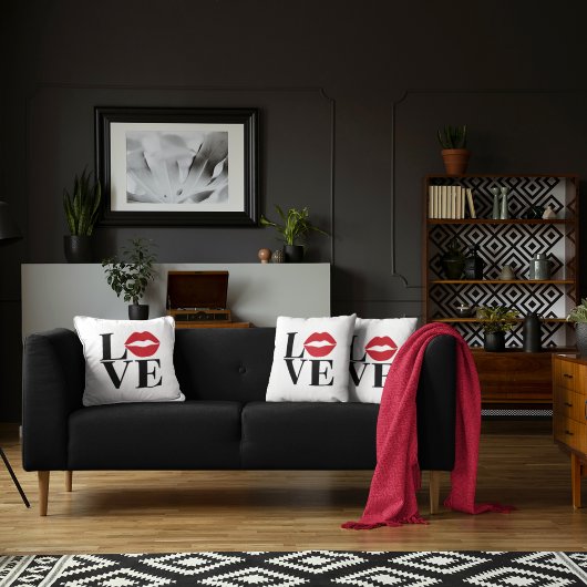 キス・オブ・ラブ・レッド・リップス版モダン装飾用クッション クッション