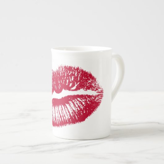 キス、赤い唇 ボーンチャイナマグカップ (正面右)
