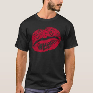 キス、赤い唇 Tシャツ