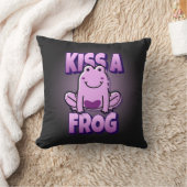キスAピンクカエル クッション (ブランケット)
