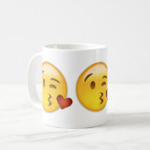 キスEmojiを投げる顔 コーヒーマグカップ (正面左)