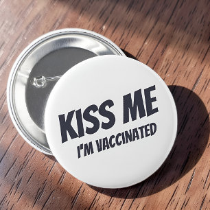 キスI' I' Me Vaccinatedかわいいモダンおもしろい引用文 缶バッジ