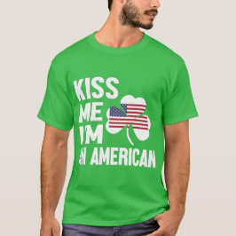 キスMeシリーズ（私はアメリカ人）男性用Tシャツ Tシャツ