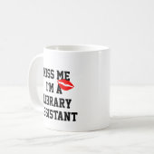 キスMe Im A Library Assistantコーヒーマグ コーヒーマグカップ (正面左)