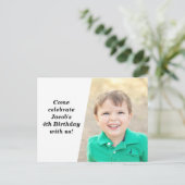 キッカスタムズフォトバースデーパーティーシックブラック文字 インビテーションポストカード (スタンド正面)