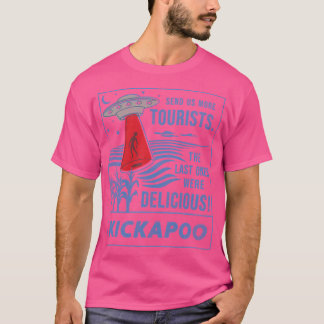 キッカポ観光ソーサーシャツデザインバイニコールブラ Tシャツ