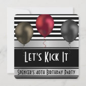 「キックして祝おう」ストライプの誕生日招待状 招待状 (正面)