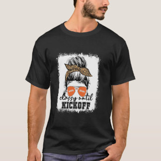 キックオフまではおしとやか ブリーチ女子フットボール選手 メッシー Tシャツ