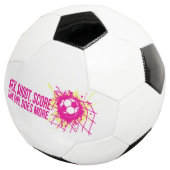 キックシュートのスコアこの女の子はもっとサッカーをする サッカーボール (3/4)