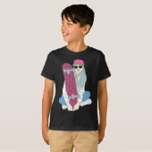 キックフリップをする女の子 スケートボード Tシャツ (正面フル)