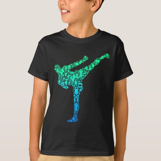 キックボクシング 空手 テコンドー 男の子 子供たち Tシャツ (正面)