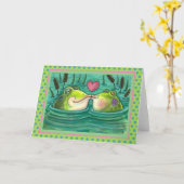 キッシングフロッグ カラフルでキュートな池のロマンス ブランク カード (黄色い花)