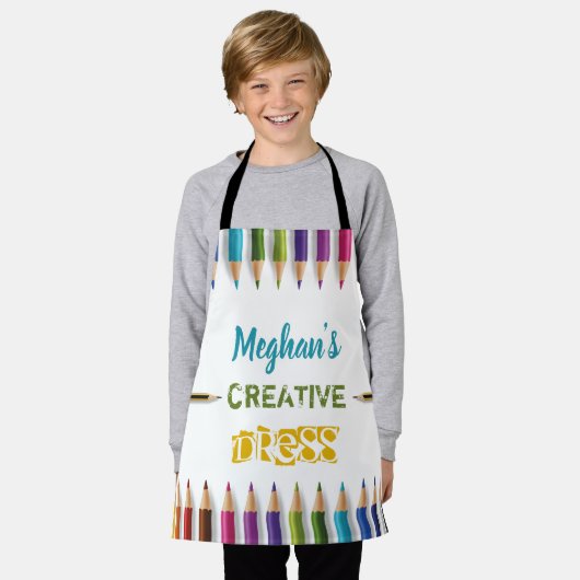 キッズアートパーソナライズされた名エプロン エプロン (着用した状態)