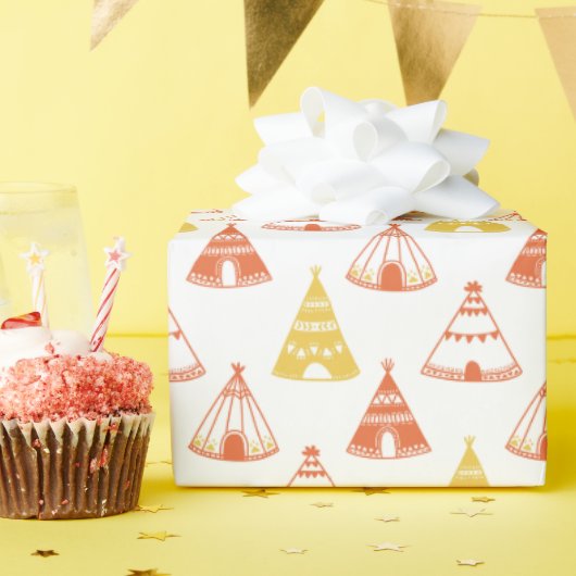 キッズインディアンテペTipiテントゲームレッドイエロー ラッピングペーパー (誕生日パーティー)