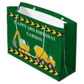 キッズグリーン建築トラックカスタム誕生日 ラージペーパーバッグ (裏面アングル)