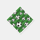キッズサッカーボールのパターン緑のストライプ誕生日 スタンダードカクテルナプキン (角)