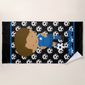 キッズサッカー名前をカスタムする ビーチタオル (正面)