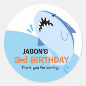キッズシャーク誕生日パーティー男の子が与える好意 ラウンドシール (正面)