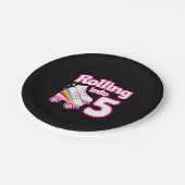 キッズスケートパーティー- 5th誕生日 – ローラースケートで滑る ペーパープレート (アングル)