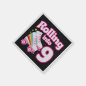 キッズスケートパーティー- 9th誕生日 – ローラースケートで滑る スタンダードカクテルナプキン (角)