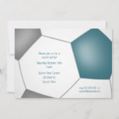 キッズスポーツ誕生日ティール(緑がかった色)グレーサッカーボールのパンク 案内状 (裏面)