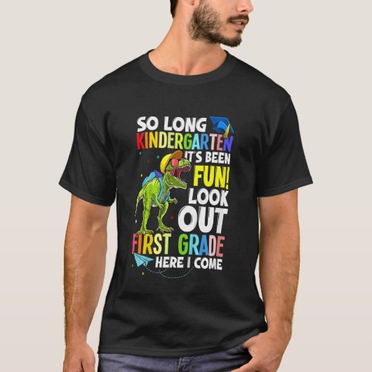 キッズトレックス恐竜そう長い幼稚園ここで私はCom Tシャツ (正面)