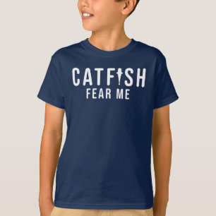 キッズナマズの魚釣りのシャおもしろいツの魚が怖い Tシャツ