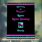 キッズパーソナライズされたレトロスケートで滑るパーティーウェルカムサイン アクリルサイン (ニュートラル)