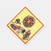 キッズパーソナライズされた消防士誕生日 スタンダードランチョンナプキン (角)