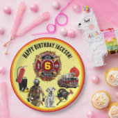 キッズパーソナライズ年齢と名前の消防士誕生日 ペーパープレート (パーティー)