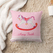 キッズピローという名のロッキングホースの水色ピンク クッション (ブランケット)